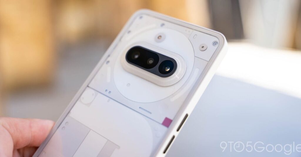 Découvrez le prix choc du Nothing Phone (3) : une augmentation qui va vous surprendre !